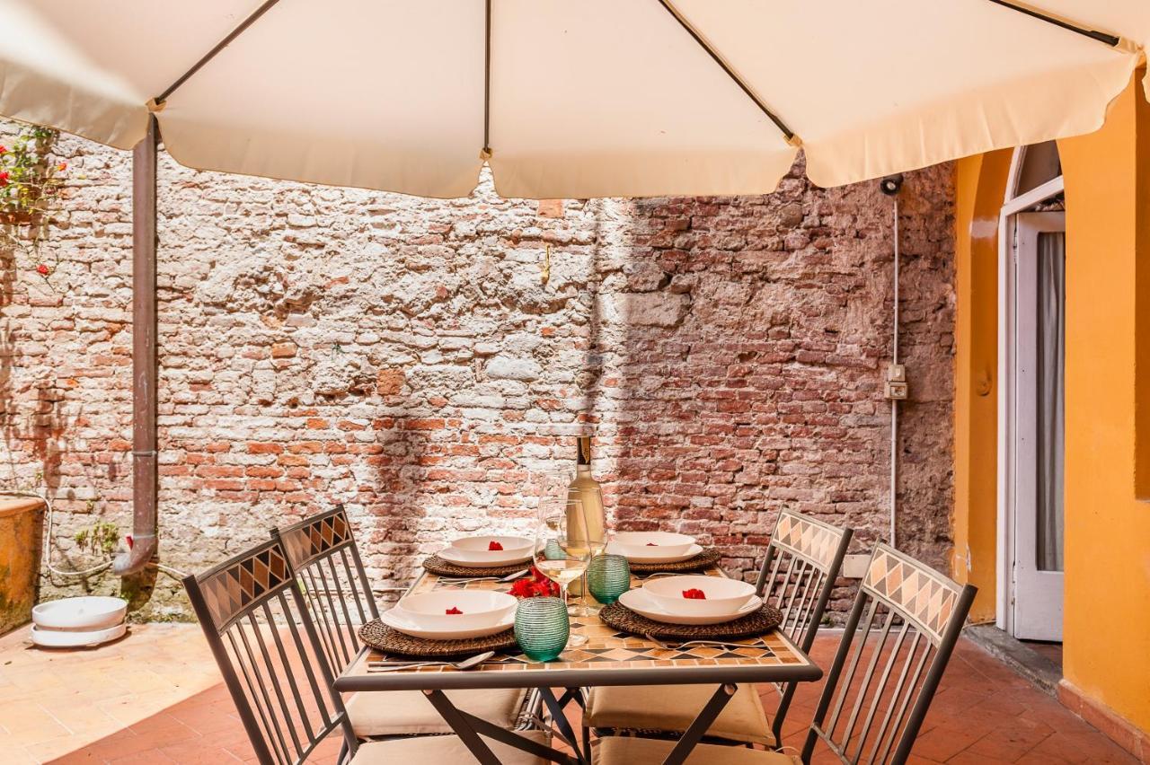 Hostly - Garden House Near The Tower - Historical House With Private Garden Apartment ปิซา ภายนอก รูปภาพ